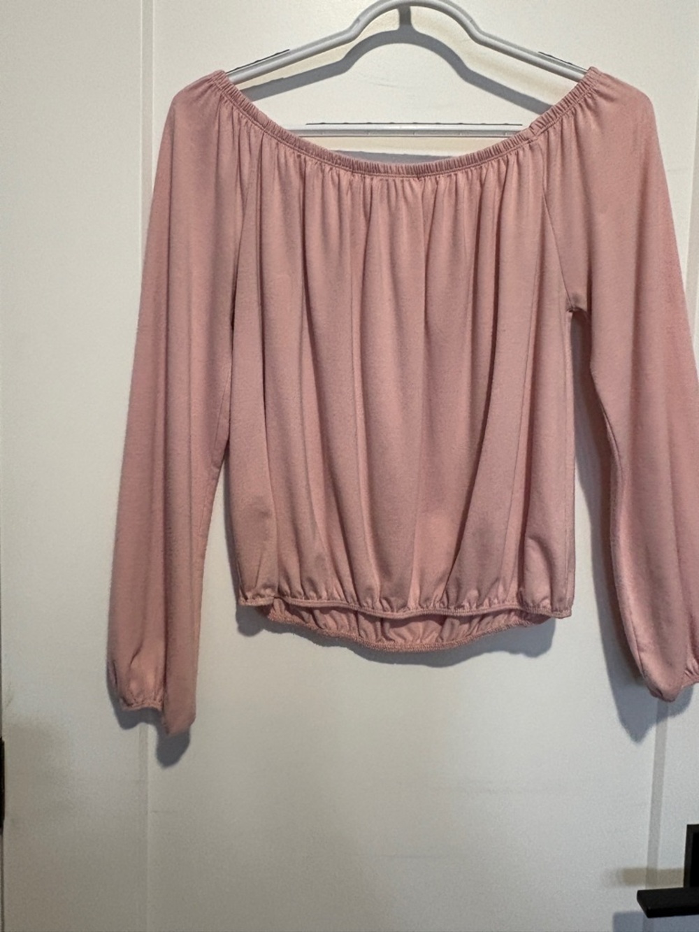 Streetwear Society Pink Off-Shoulder Top